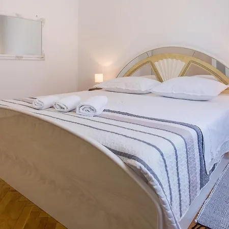 Blaz Apartman